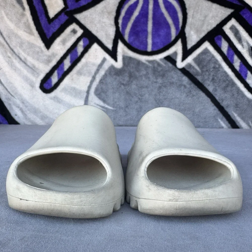 Size 6 - Adidas Yeezy Slide Bone Original Comfort Foam Sandals Slip-On‎